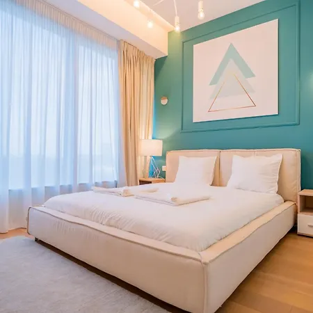 One Mircea Eliade - Luxurious Apartments With Panoramic City And Park View Bucharest Exterior photo