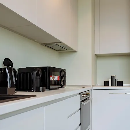 One Mircea Eliade - Luxurious Apartments With Panoramic City And Park View Bucharest Exterior photo