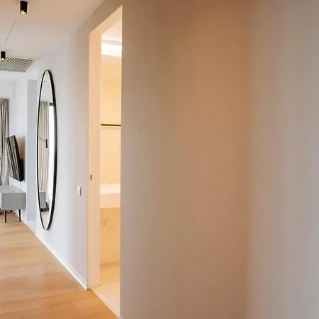 One Mircea Eliade - Luxurious Apartments With Panoramic City And Park View Bucharest Exterior photo