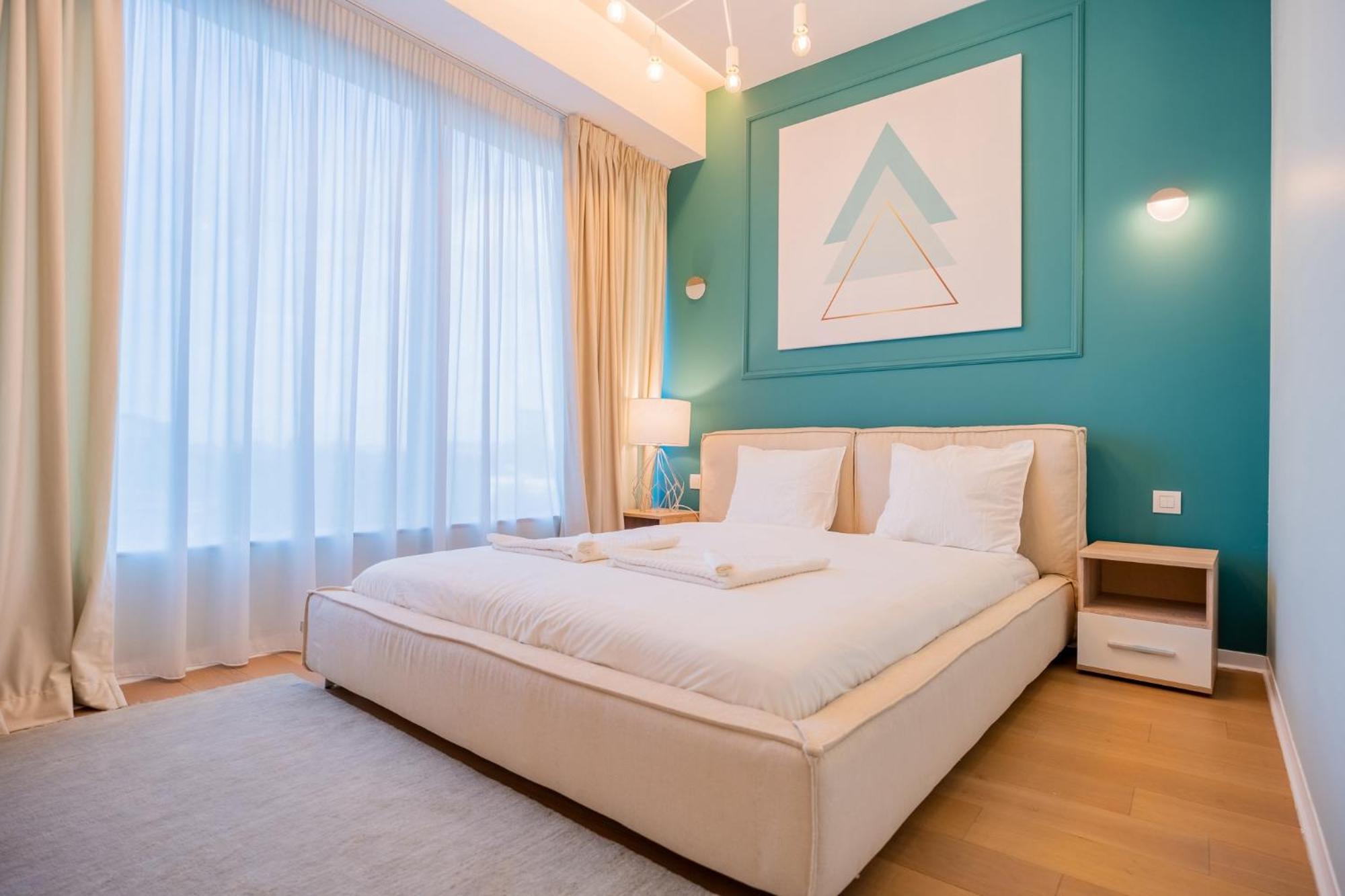 One Mircea Eliade - Luxurious With Panoramic And Park View Apartment Bukarest