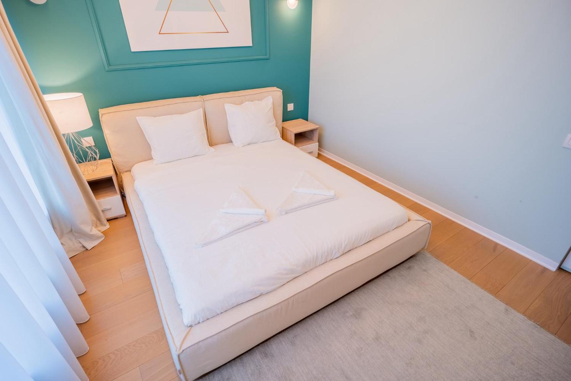 One Mircea Eliade - Luxurious With Panoramic And Park View Apartment *