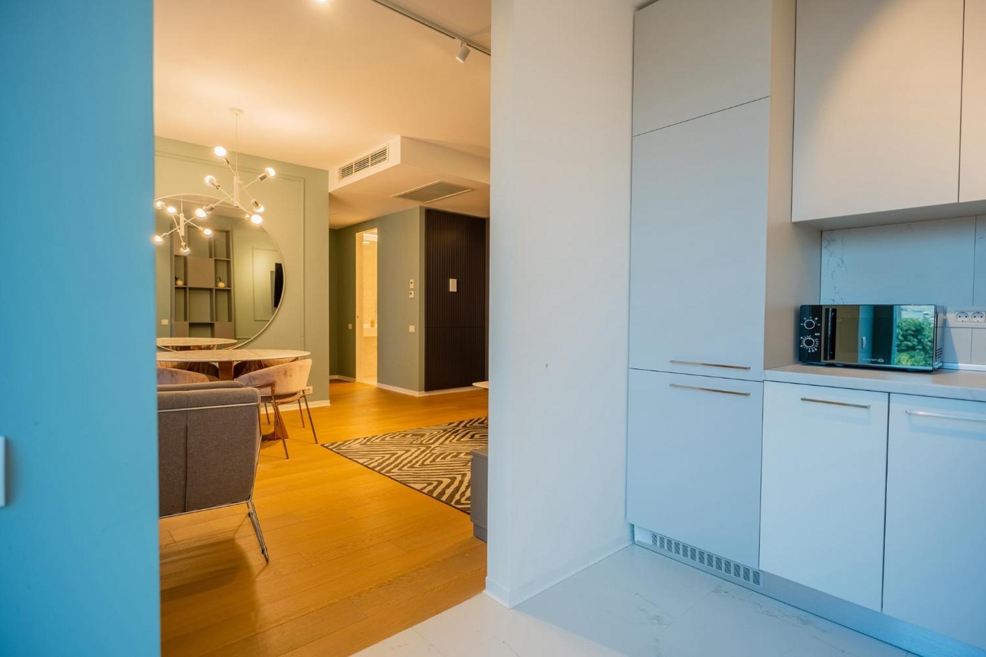 Apartment One Mircea Eliade - Luxurious With Panoramic And Park View *