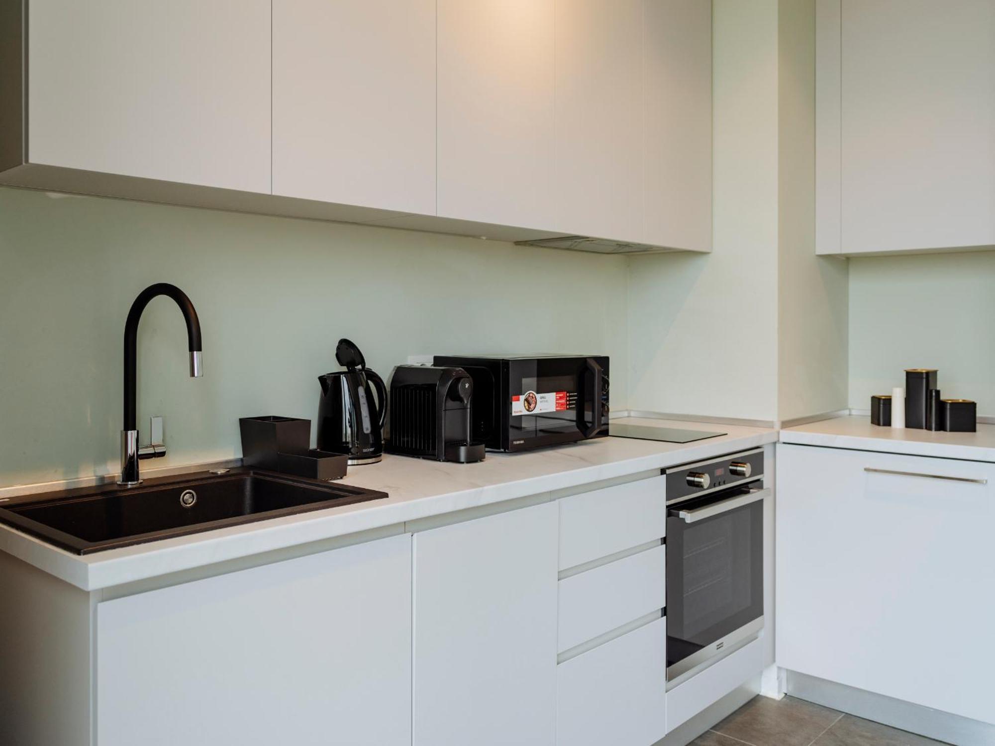 One Mircea Eliade - Luxurious With Panoramic And Park View Bukarest