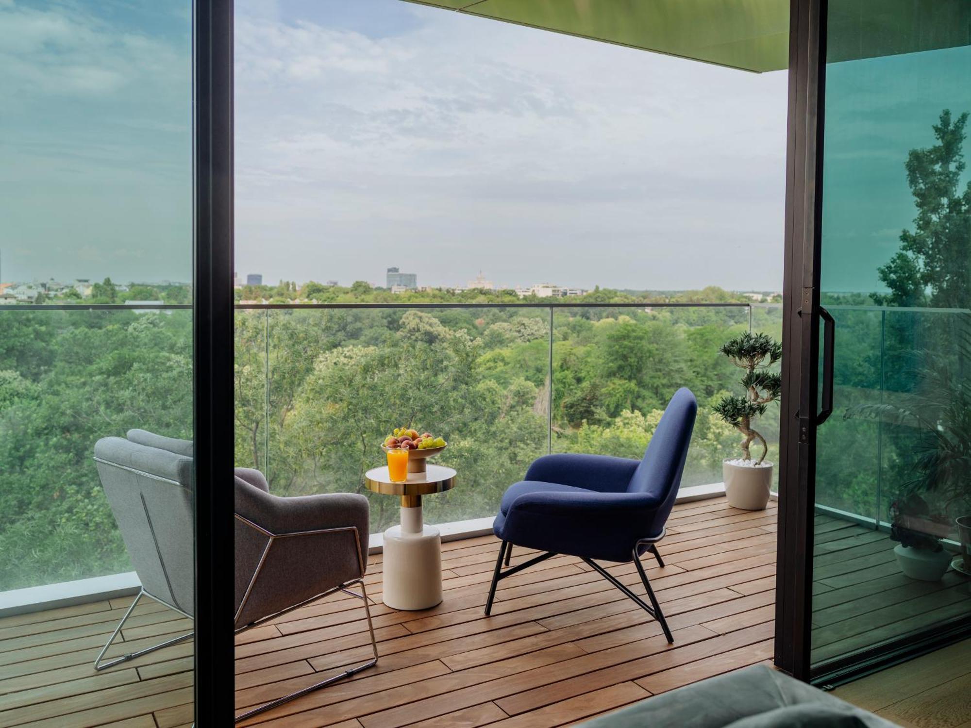 One Mircea Eliade - Luxurious With Panoramic And Park View Apartament